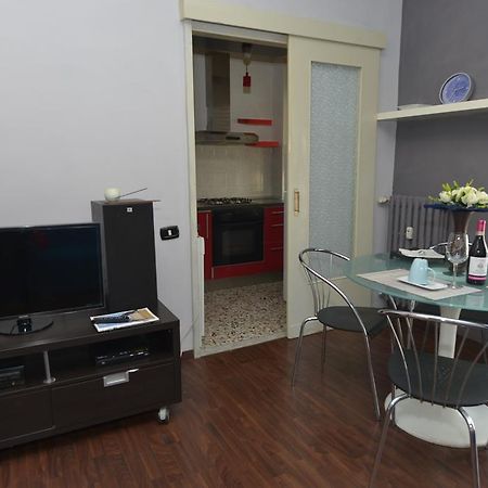 B&B Il Pisolo Алба Екстериор снимка